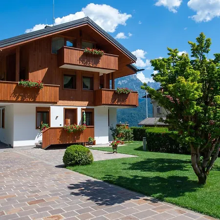 Marmarole A Calalzo Дом отдыха